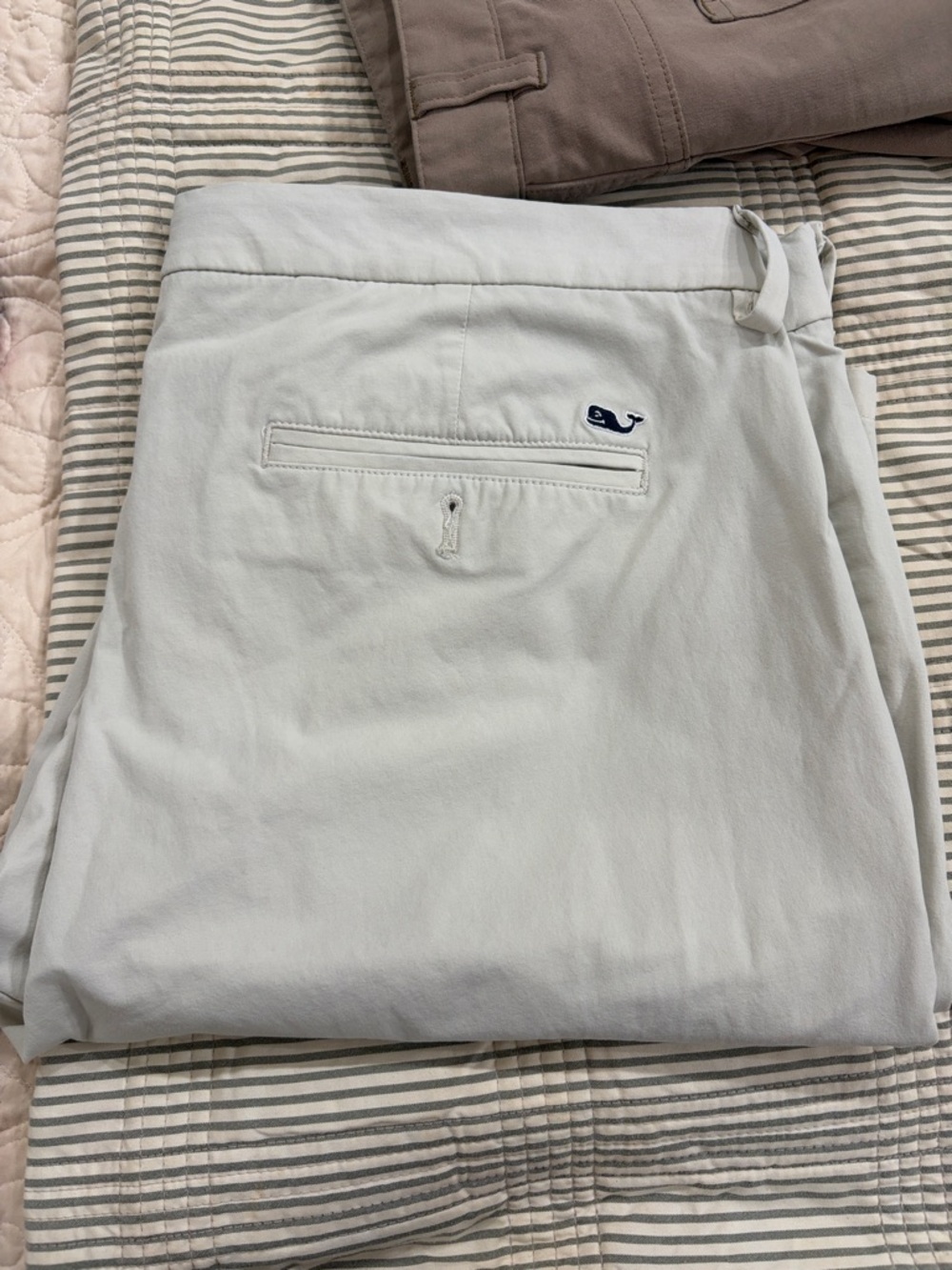 Vineyard Vines Men's Pale Blue Chino Golf Pants